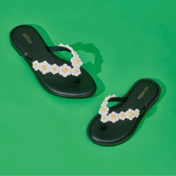 New in box Melissa spring flip flops - Picture 3 of 7
